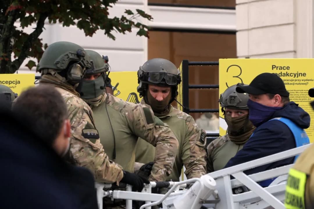 Ile zarabia antyterrorysta? Zaskakujące fakty o wynagrodzeniach