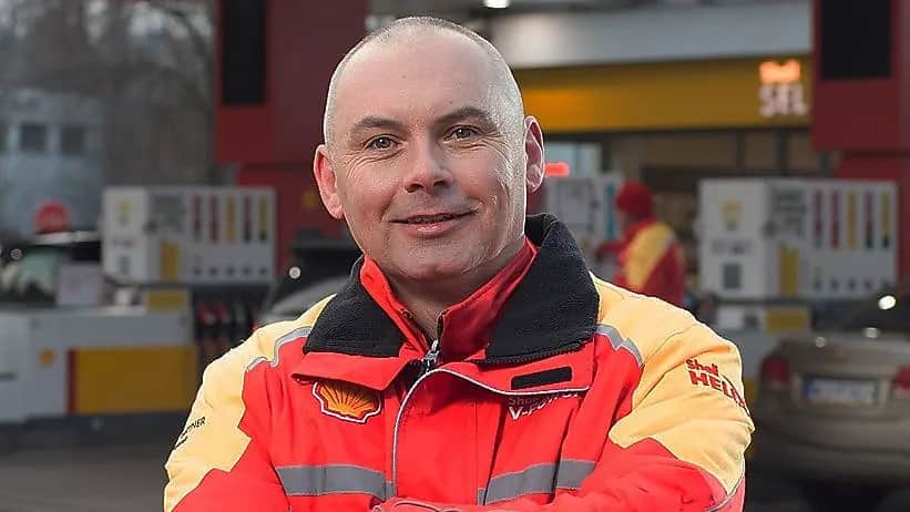 Co robi pracownik podjazdu? Poznaj jego obowiązki i zadania Co robi pracownik podjazdu? Poznaj jego obowiązki i zadania