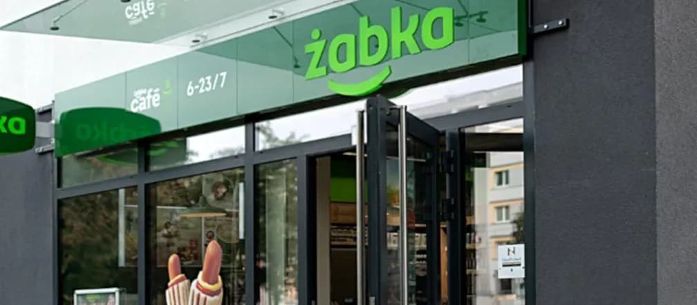 Ile zarabia pracownik Żabki? Zaskakujące różnice w wynagrodzeniu Ile zarabia pracownik Żabki? Zaskakujące różnice w wynagrodzeniu