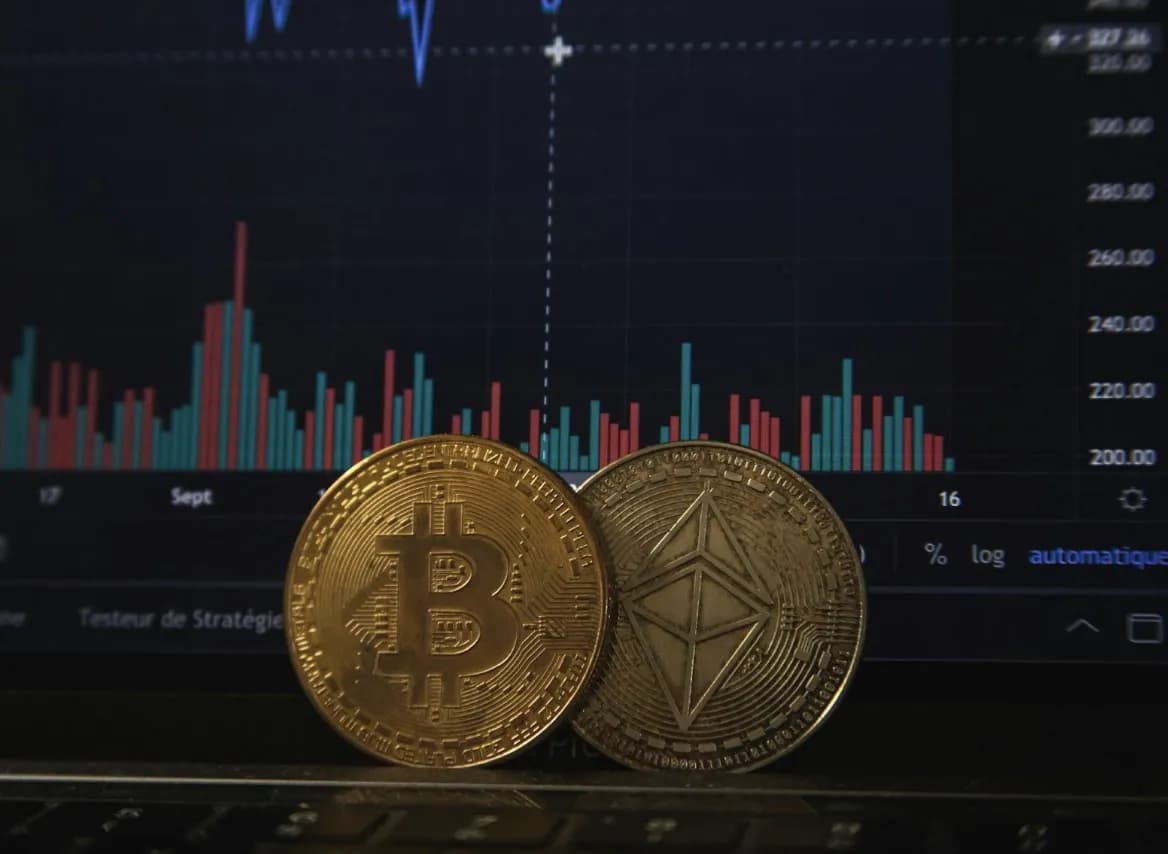 Jak wykorzystać różnice cen kryptowalut do zysku? Obiektywny poradnik na temat arbitrażu