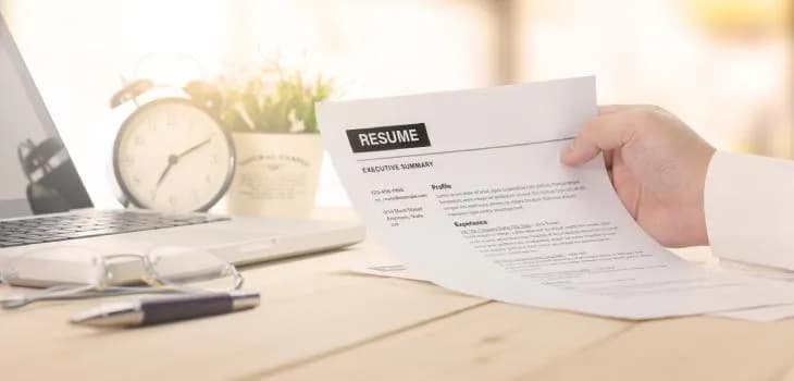 Jak skutecznie napisać o sobie w CV, aby zdobyć wymarzoną pracę